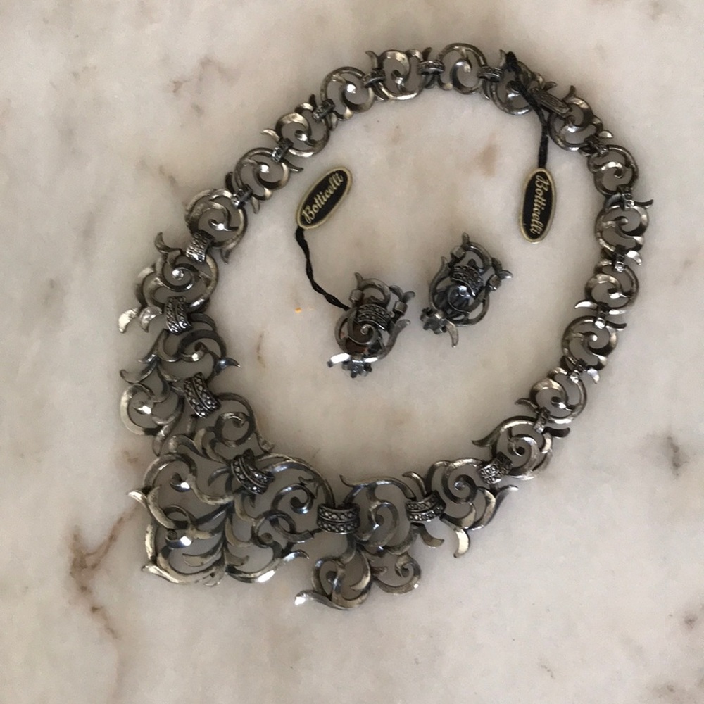 Botticelli Vintage necklace and earrings